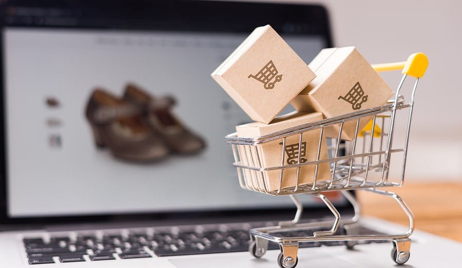 Shopify ecommerce reminder cart shown on a laptop screen